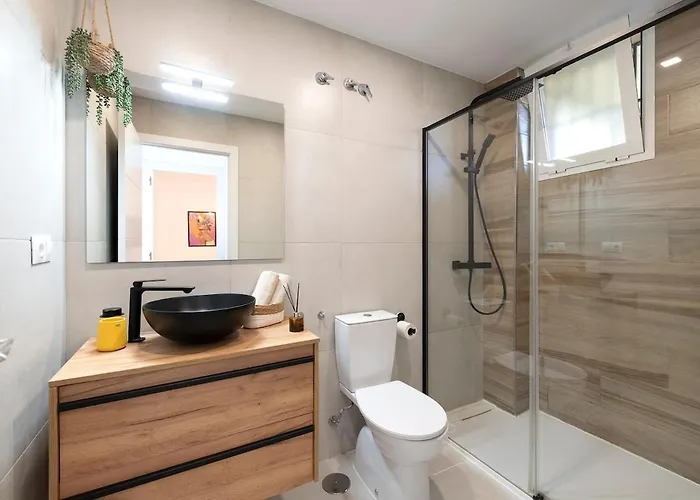 Junto A La Playa Torremolinos