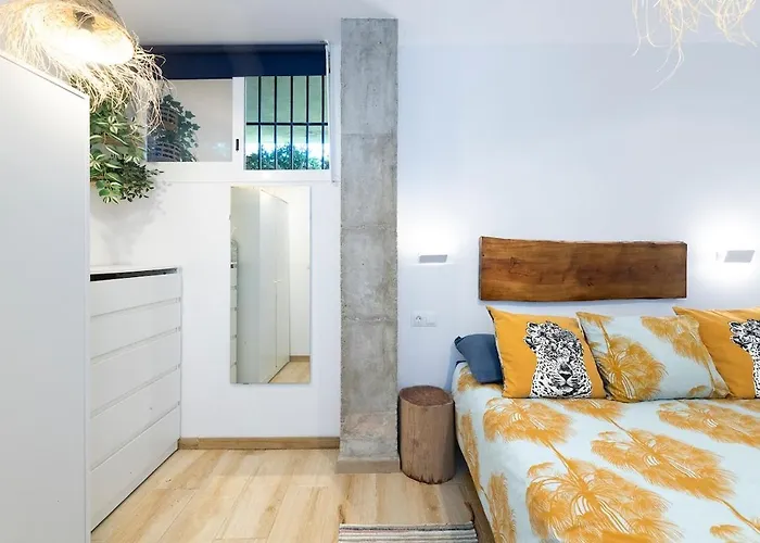 Junto A La Playa * Torremolinos